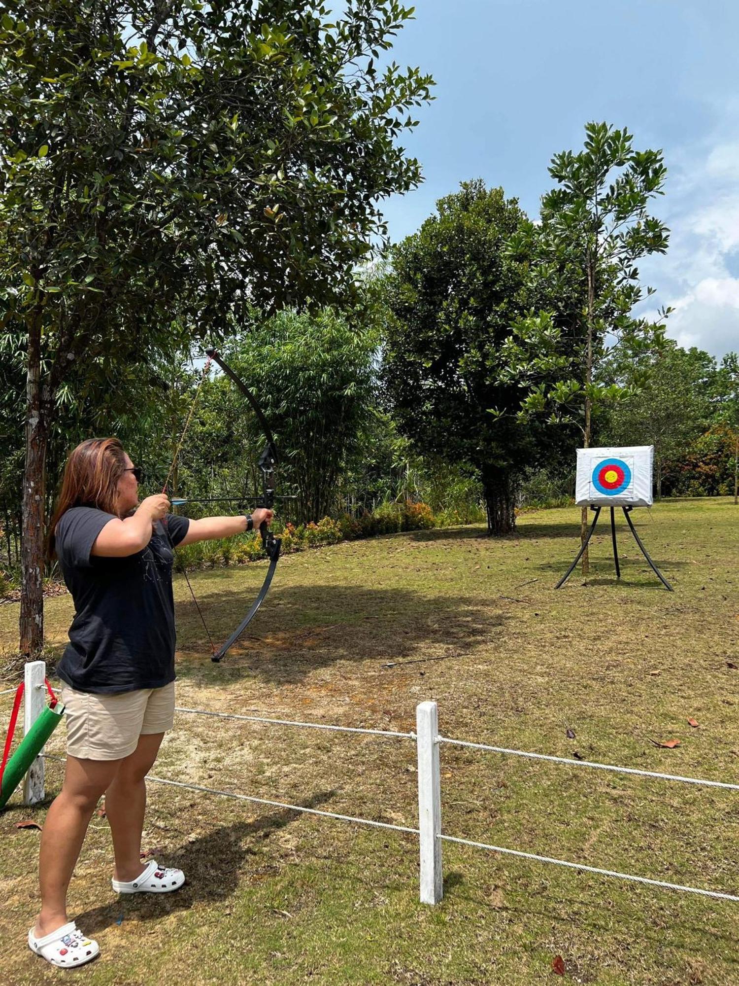 "D'Bamboo Kamp" Desa Wisata Ekang Lagoi Ngoại thất bức ảnh